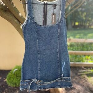 NWT Pretty Little Thing scoop neck denim belt dress.